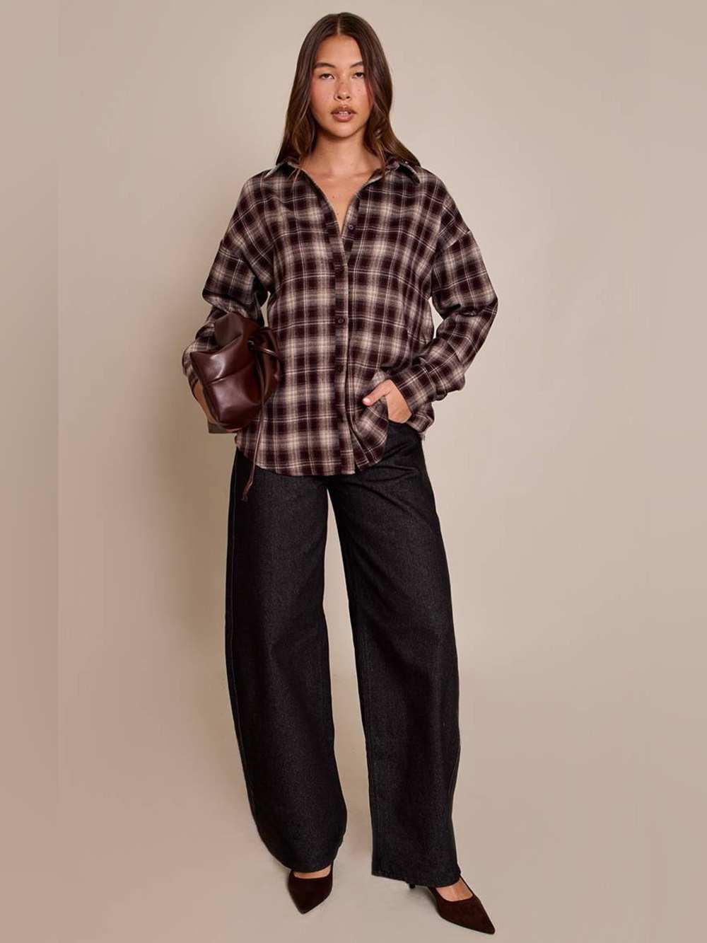 PrettyLittleThing Brown Black Plaid Oversized Button Down Shirt Size 4